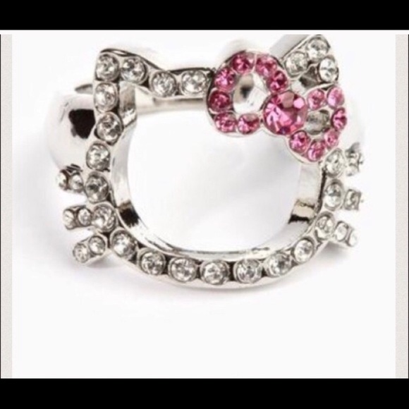 Authentic hello kitty ring with pink jewelry box - Picture 1 of 5